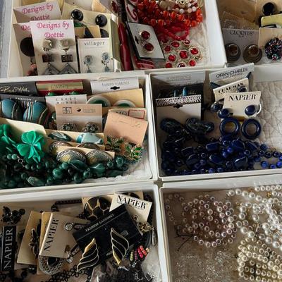 Sale Photo Thumbnail #76