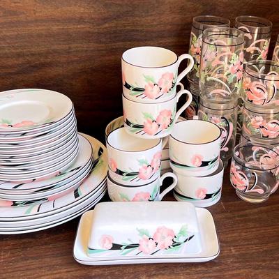 “Sango” Jolie Porcelain Dinner Set