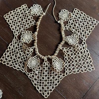 Antique Handmade Strung Lace Embroidered Collar 