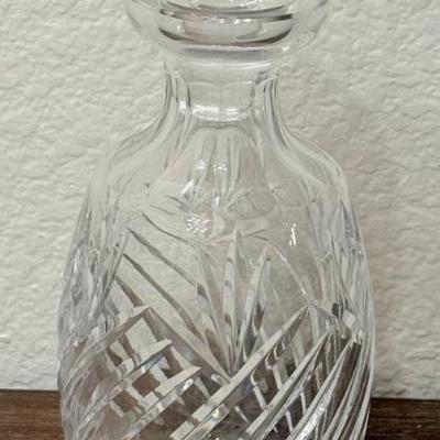 Gorgeous Etched Crystal Decanter With Stopper 