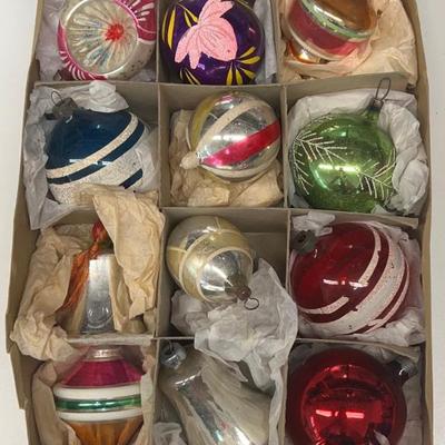 Box Of (12) Vintage And Antique Mercury Glass And Glass Christmas Ornaments