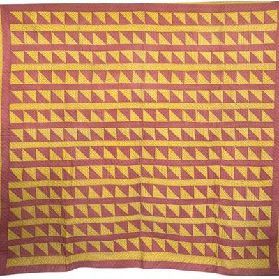 83" X 88" Antique Hand And Machine Quilted Pink And Yellow Flying Geese Pattern Quilt With Off White Back
