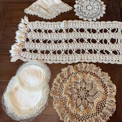 Gorgeous Hand Made Lace & Embroidered Doilies And Table Covers 