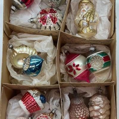 (14) Vintage And Antique Mercury Glass Christmas Ornaments