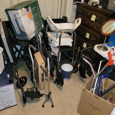 Sale Photo Thumbnail #24: Mobility Items