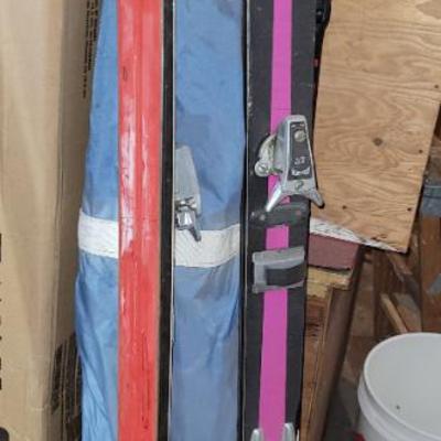 Sale Photo Thumbnail #47: Vintage Skiis