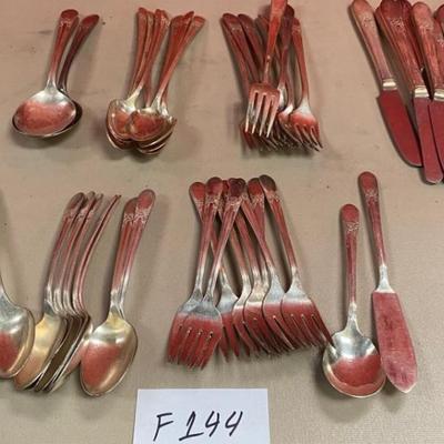 Sale Photo Thumbnail #399