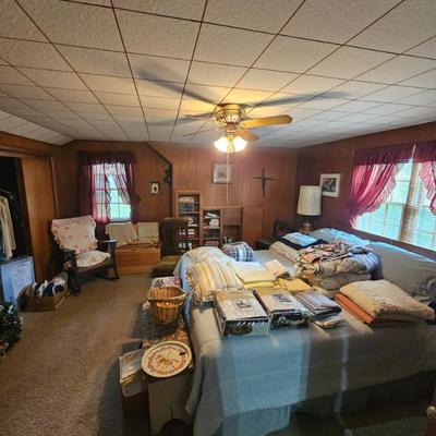 Sale Photo Thumbnail #157