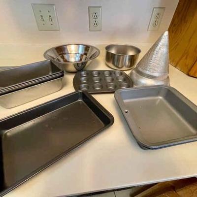 048-KIT: Bakeware Assortment