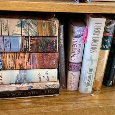 077-DEN: Books: Fiction