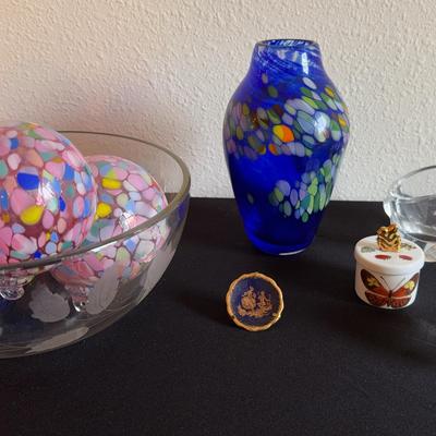 Lot Of Glass Home Decor, Elephant, Vase, Hanging Glass Bulbs