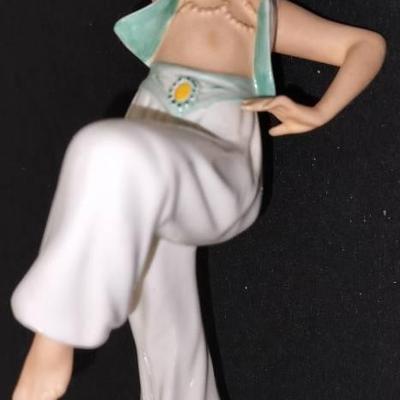 Schaubach-Kunst German Antique Dancing Lady 10” Figurine #2