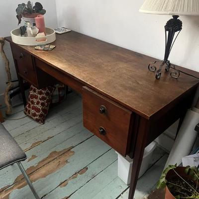 Sale Photo Thumbnail #15: Walnut MCM desk