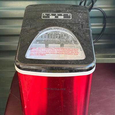 Frigidaire Ice Maker
