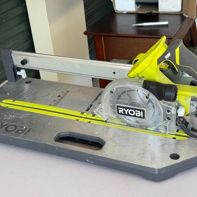 Ryobi Flooring Saw Kit with Blade