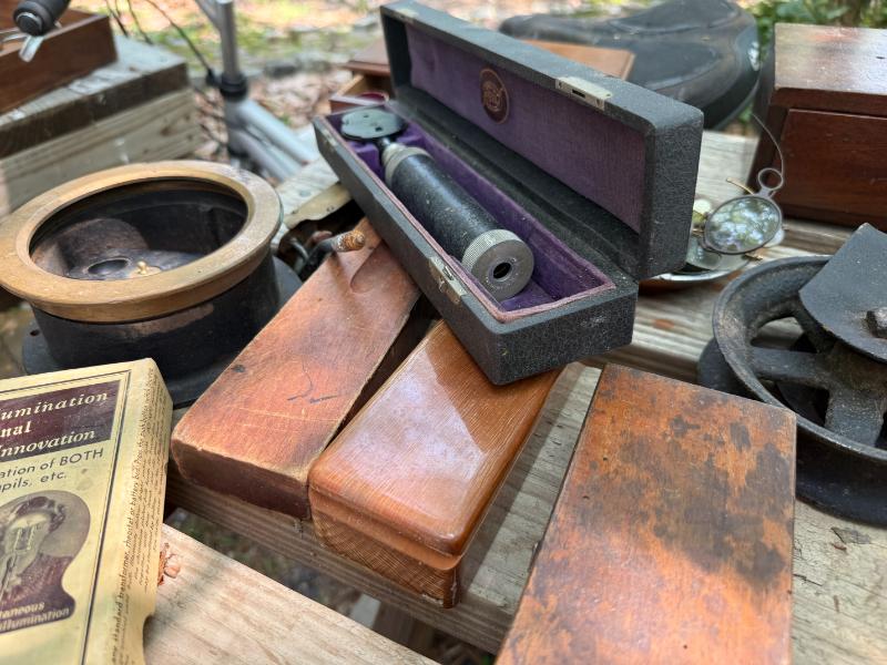 Sale Photo Thumbnail #252