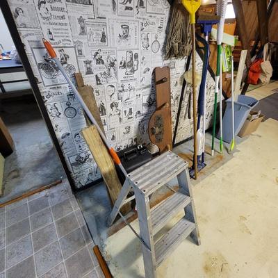 Sale Photo Thumbnail #334