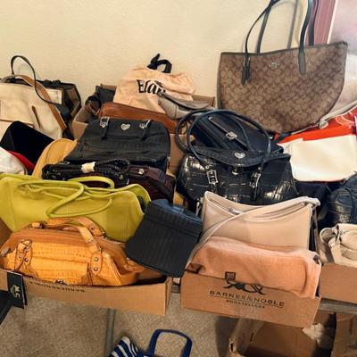 Sale Photo Thumbnail #129