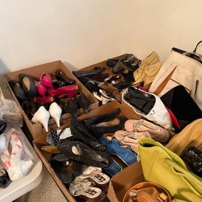 Sale Photo Thumbnail #131