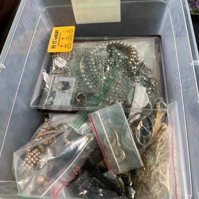 Sale Photo Thumbnail #140