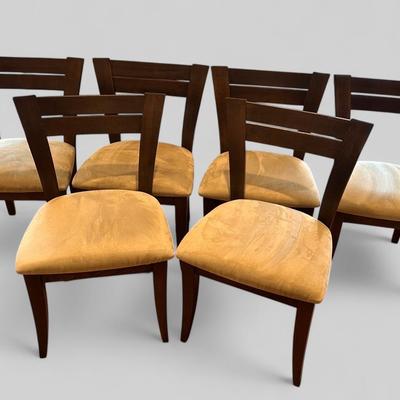 Saloom Furniture Dining Chairs (6) - 21x17x34.5” ALTERNATE PICKUP