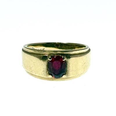 14K Gold Ruby Ring - Size 8.5