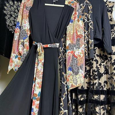 Semi-Formal Dresses & Jackets - Adrianna Papell, Lucky Brand, Banana Republic & More (S-M)