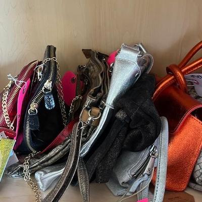 Sale Photo Thumbnail #864