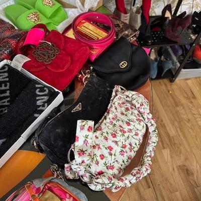 Sale Photo Thumbnail #760