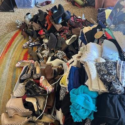 Sale Photo Thumbnail #151