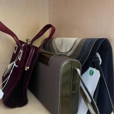 Sale Photo Thumbnail #825