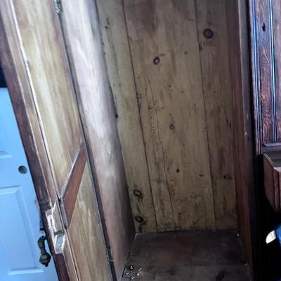 Sale Photo Thumbnail #49: INTERIOR