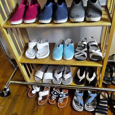 Sale Photo Thumbnail #70: SHOES