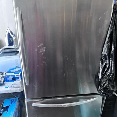 Sale Photo Thumbnail #79: STAINLESS REFRIGERTOR
