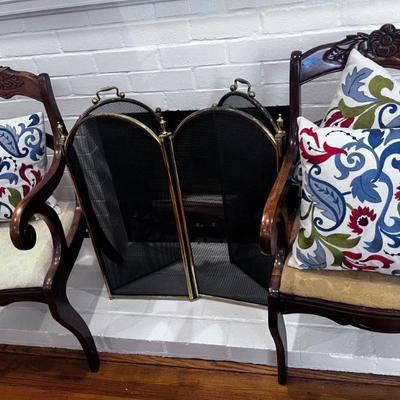 Sale Photo Thumbnail #13: FIREPLACE SCREEN