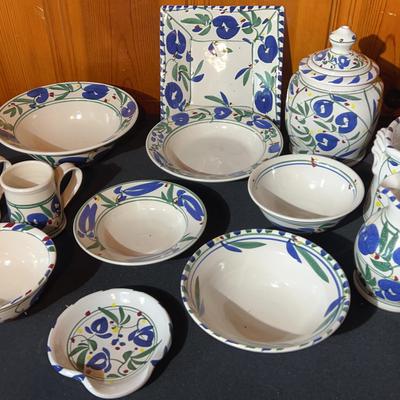 Hand-Painted Italian Pottery Dishware Signed by F. Zunino