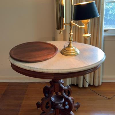 Marble-Top Round Parlor Table on Ornate Carved Wood Base – 28"H x 27" Diameter