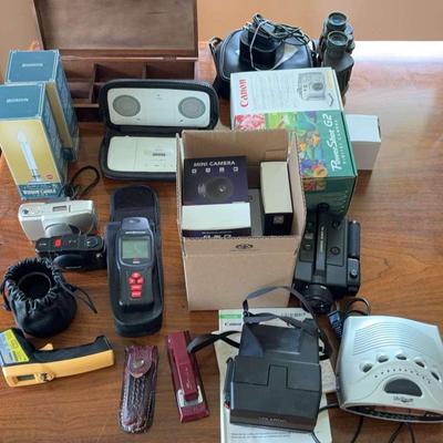 Vintage and Modern Camera Canon PowerShot Equipment and Electronics