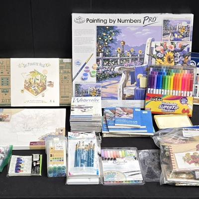Arts & Crafts - Lot 2 (WH10)