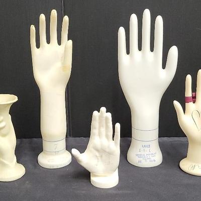 Hands Up (feat. Glove Molds) (WH5)