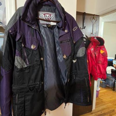 Sale Photo Thumbnail #142