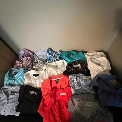 Women’s Button Ups 