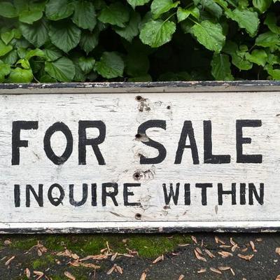 Estate sale photo