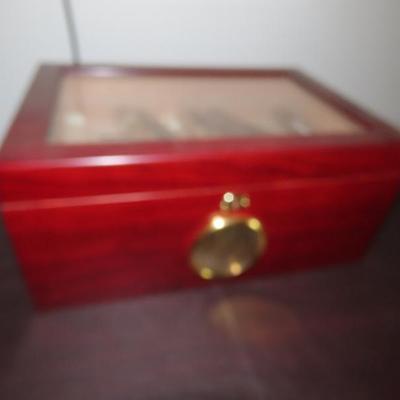 Sale Photo Thumbnail #119