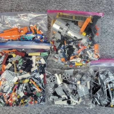 Loose lego pieces partial sets, mystery bits