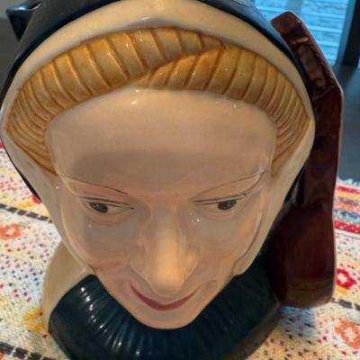 Sale Photo Thumbnail #28: Royal Doulton