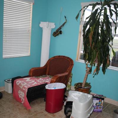 Sale Photo Thumbnail #32