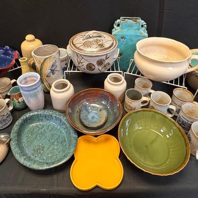 Lot 211: Ceramics, Pottery And Stoneware Collection