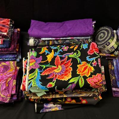 Lot 405: Cotton Fabric For Quilting