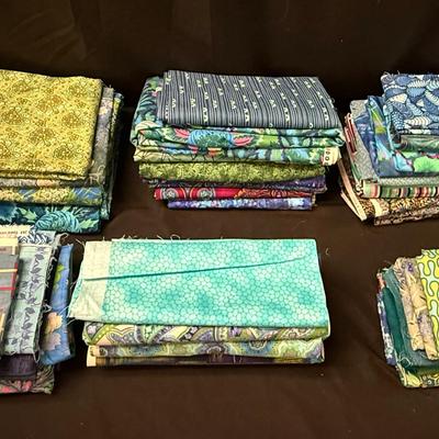 Lot 400: Medium/small Cut Cotton Fabric